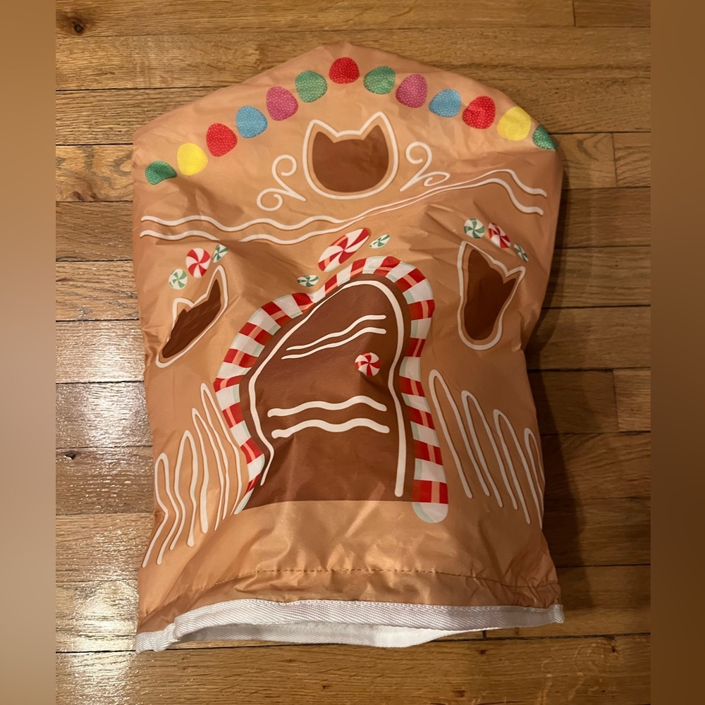 Gingerbread House Cat Crinkle Bag